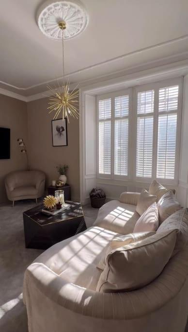 Apartment A Luxurious Wee Retreat On The Royal Mile Old Town EDI